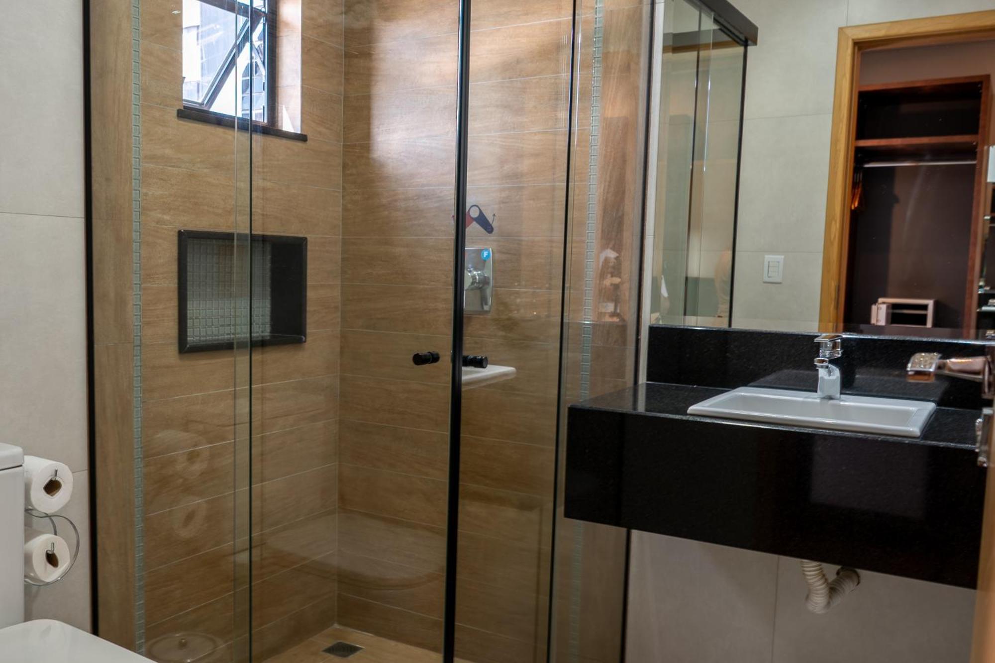 Adria Premium Hotel グアラプアバ エクステリア 写真
