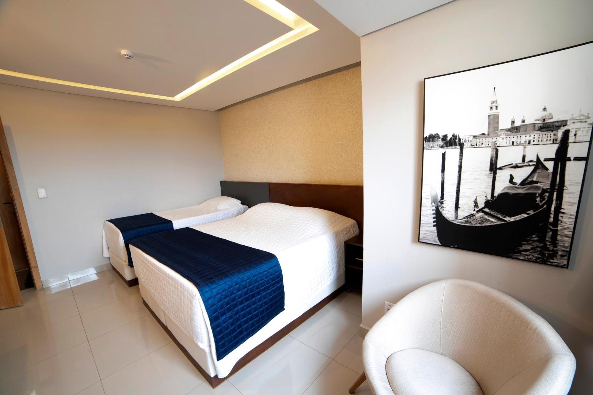 Adria Premium Hotel グアラプアバ エクステリア 写真