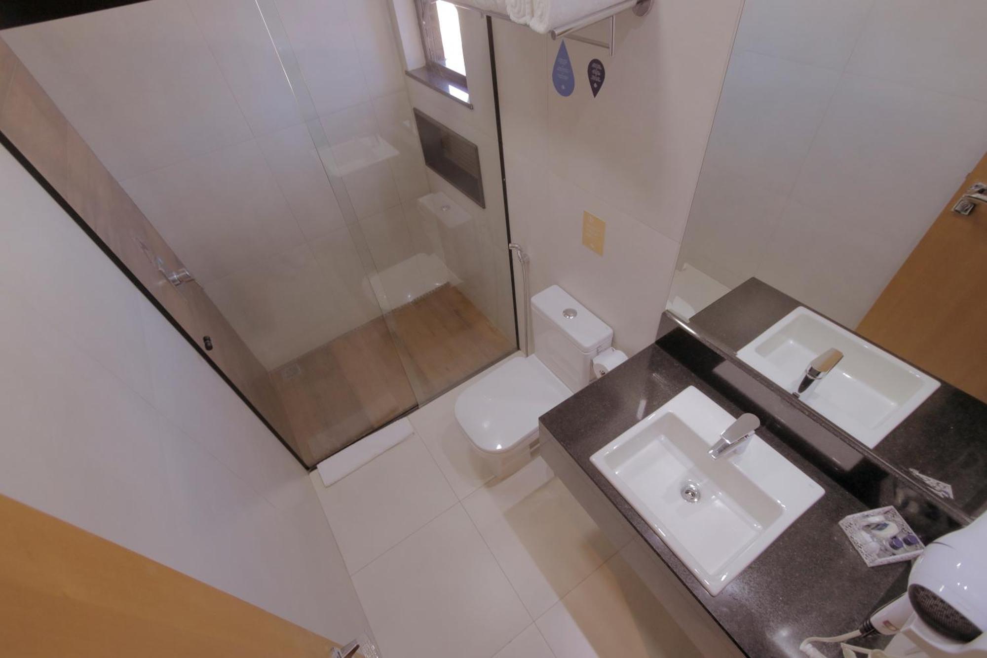 Adria Premium Hotel グアラプアバ エクステリア 写真