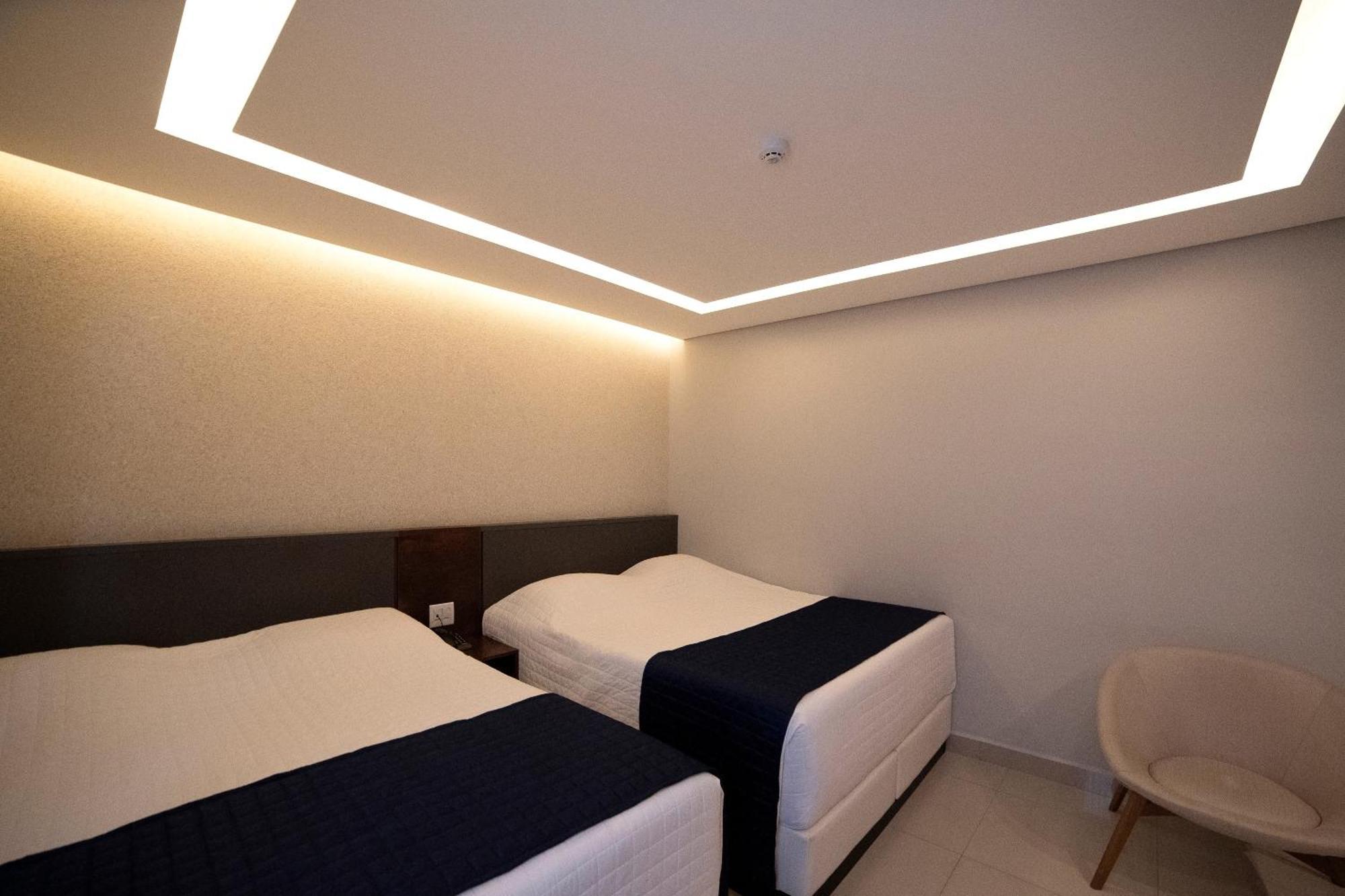 Adria Premium Hotel グアラプアバ 部屋 写真